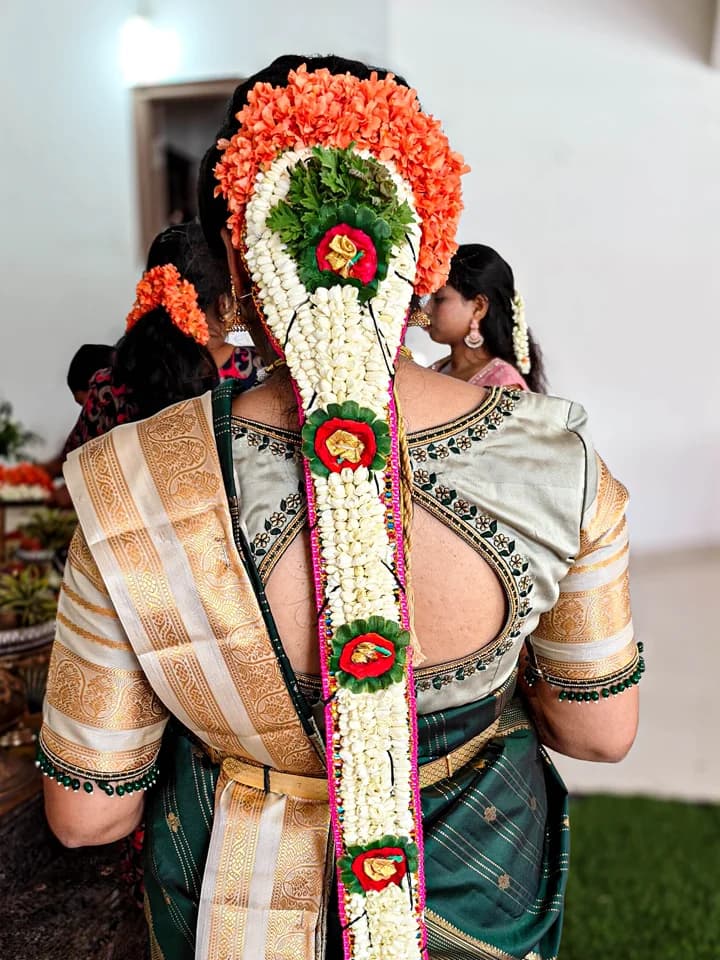 Jayasri Makeovers - Professional hairstyle makeup and hairstyling in Bangalore