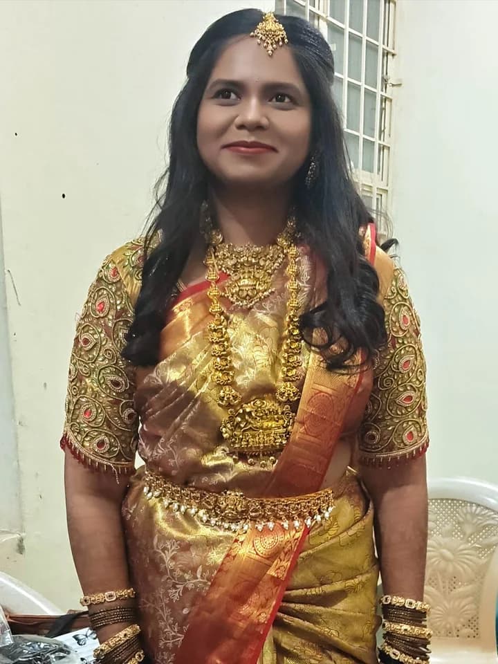 Jayasri Makeovers reception